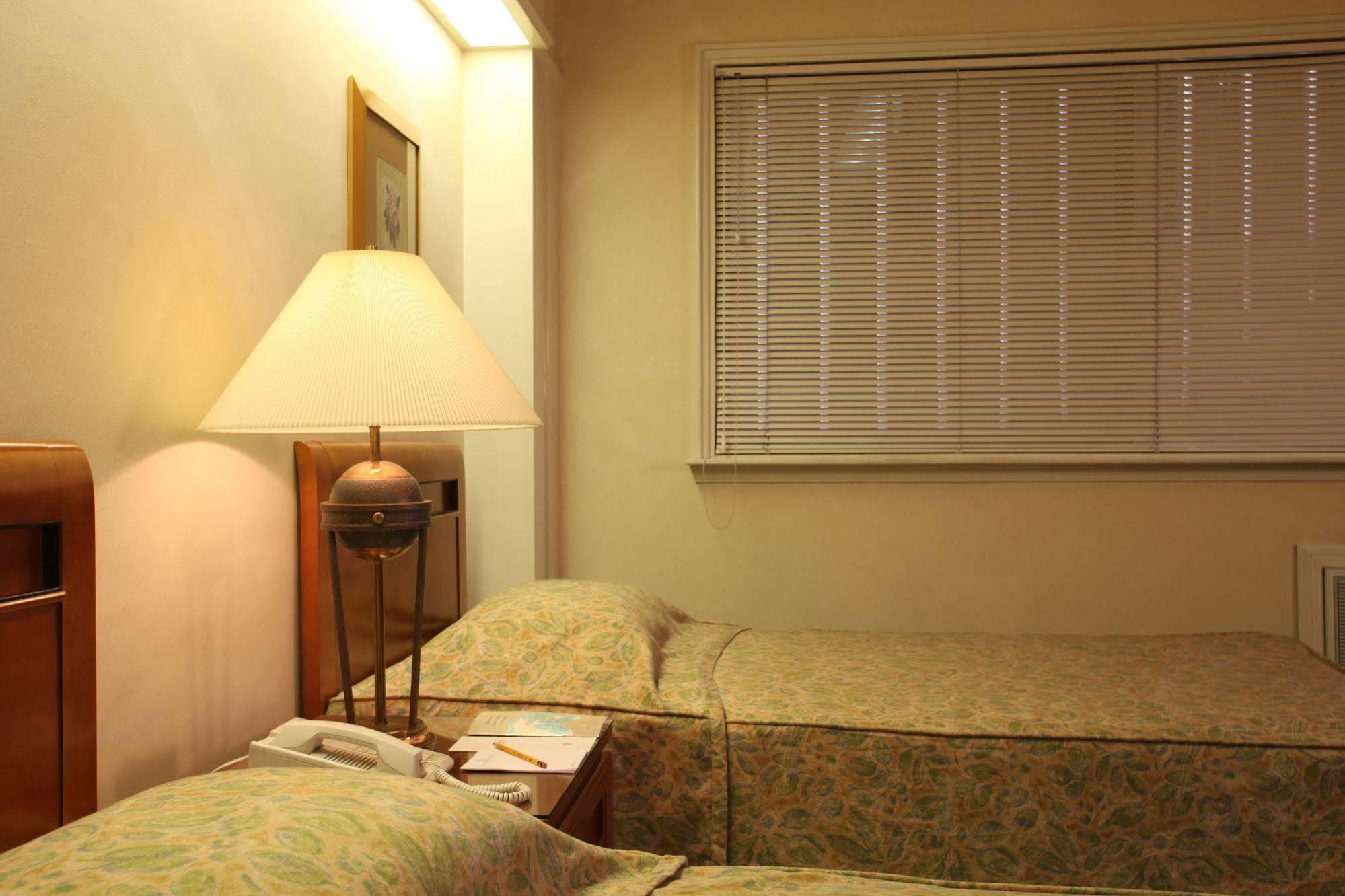 ซันนี เบย์ สวีท Hotel มะนิลา ภายนอก รูปภาพ